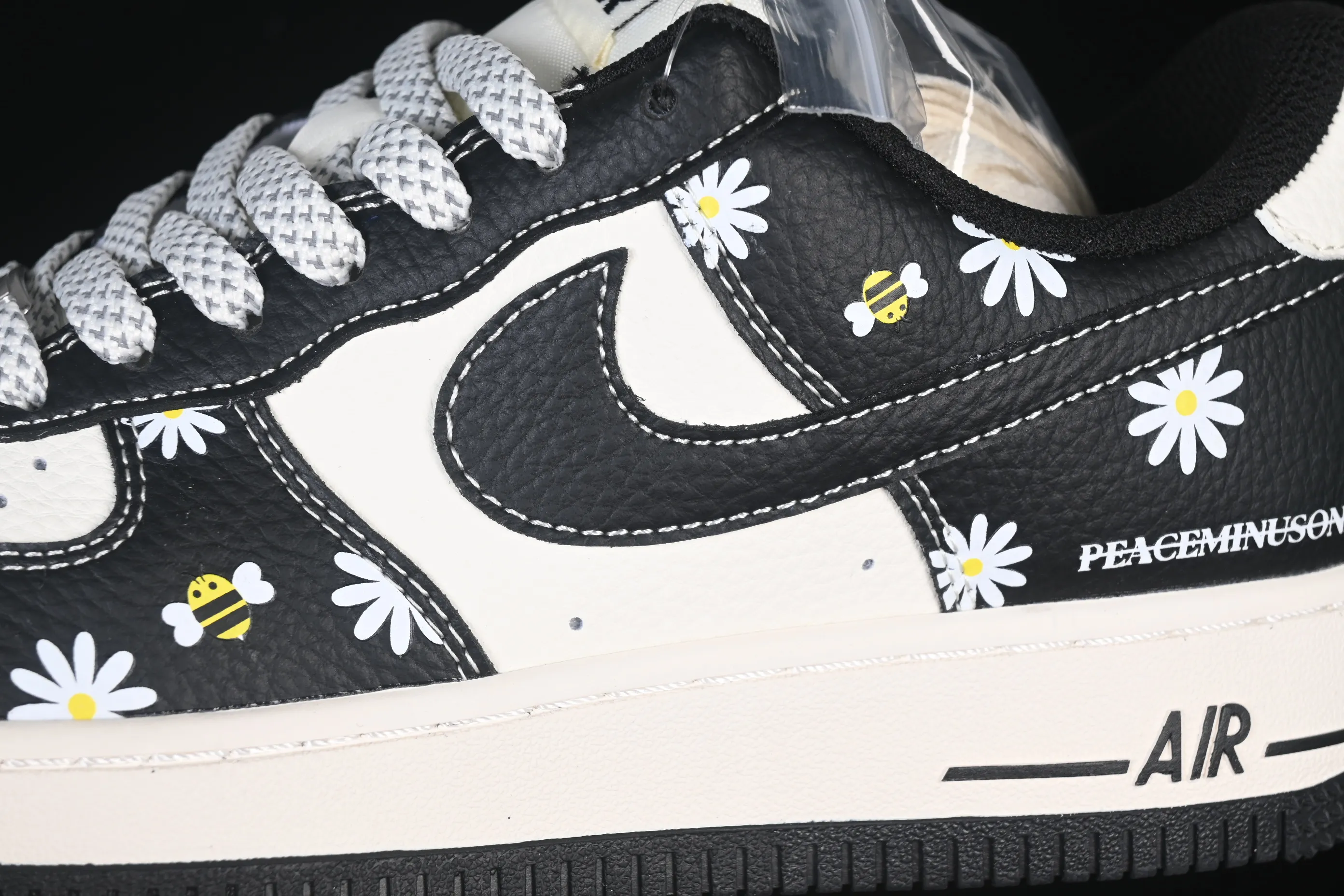All categories Nk Air Force 1 Air Force series Nk Air Force 1 Low Air Force low-top Nike Air Force 1'07 Low black and white panda print Air Force 1 low-top casual sneakers JP8028-004